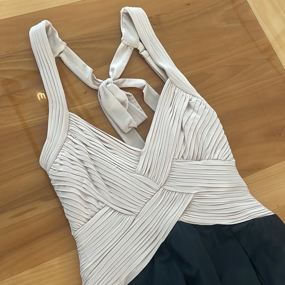 Mini Dress - Picture 2 of 9